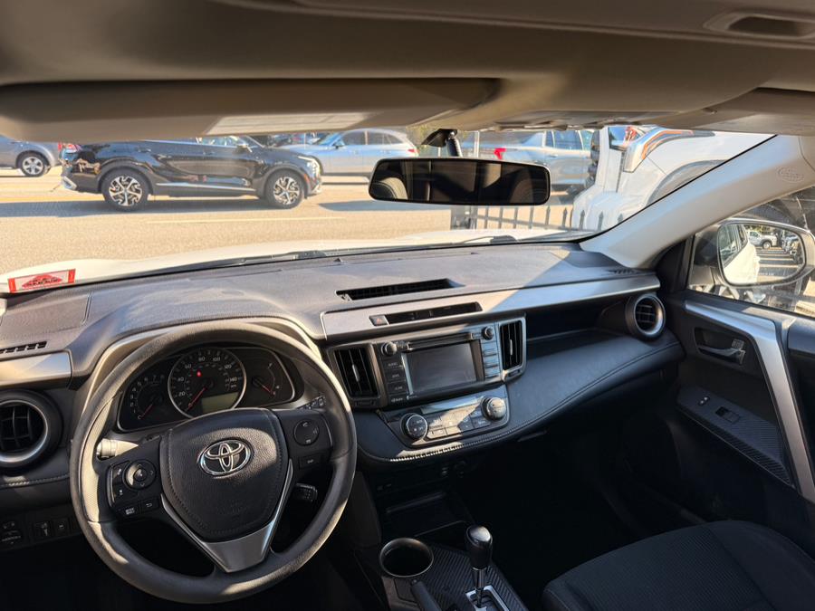 2015 Toyota RAV4 AWD 4dr XLE (Natl), available for sale in Huntington Station, New York | Huntington Auto Mall. Huntington Station, New York 2015 Toyota RAV4 AWD 4dr XLE (Natl), available for sale in Huntington Station, New York | Huntington Auto Mall. Huntington Station, New York