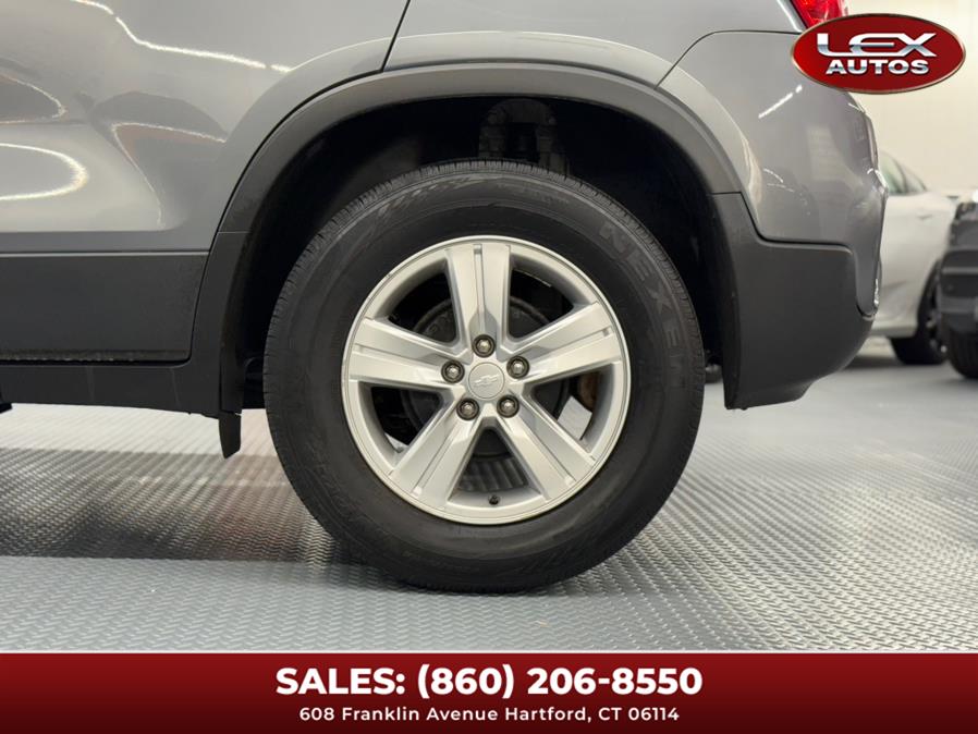 2020 Chevrolet Trax FWD 4dr LS, available for sale in Hartford, Connecticut | Lex Autos LLC. Hartford, Connecticut 2020 Chevrolet Trax FWD 4dr LS, available for sale in Hartford, Connecticut | Lex Autos LLC. Hartford, Connecticut