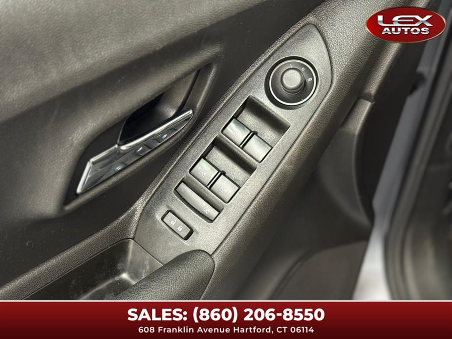 2020 Chevrolet Trax FWD 4dr LS, available for sale in Hartford, Connecticut | Lex Autos LLC. Hartford, Connecticut 2020 Chevrolet Trax FWD 4dr LS, available for sale in Hartford, Connecticut | Lex Autos LLC. Hartford, Connecticut