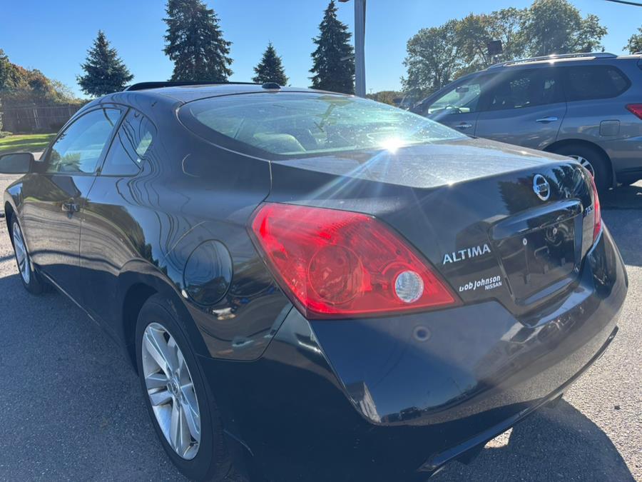 2012 Nissan Altima 2.5 S photo 2