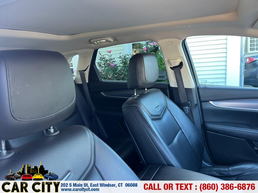 2018 Cadillac XT5 AWD 4dr Luxury, available for sale in East Windsor, Connecticut | Car City LLC. East Windsor, Connecticut 2018 Cadillac XT5 AWD 4dr Luxury, available for sale in East Windsor, Connecticut | Car City LLC. East Windsor, Connecticut