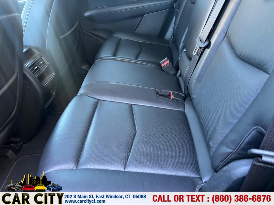 2018 Cadillac XT5 AWD 4dr Luxury, available for sale in East Windsor, Connecticut | Car City LLC. East Windsor, Connecticut 2018 Cadillac XT5 AWD 4dr Luxury, available for sale in East Windsor, Connecticut | Car City LLC. East Windsor, Connecticut