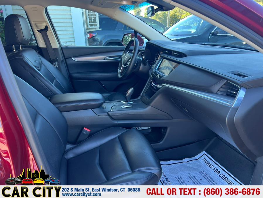 2018 Cadillac XT5 AWD 4dr Luxury, available for sale in East Windsor, Connecticut | Car City LLC. East Windsor, Connecticut 2018 Cadillac XT5 AWD 4dr Luxury, available for sale in East Windsor, Connecticut | Car City LLC. East Windsor, Connecticut
