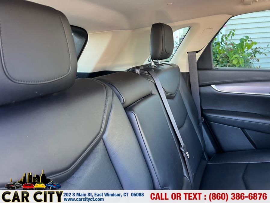 2018 Cadillac XT5 AWD 4dr Luxury, available for sale in East Windsor, Connecticut | Car City LLC. East Windsor, Connecticut 2018 Cadillac XT5 AWD 4dr Luxury, available for sale in East Windsor, Connecticut | Car City LLC. East Windsor, Connecticut