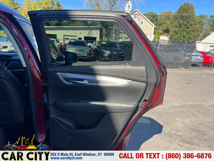 2018 Cadillac XT5 AWD 4dr Luxury, available for sale in East Windsor, Connecticut | Car City LLC. East Windsor, Connecticut 2018 Cadillac XT5 AWD 4dr Luxury, available for sale in East Windsor, Connecticut | Car City LLC. East Windsor, Connecticut