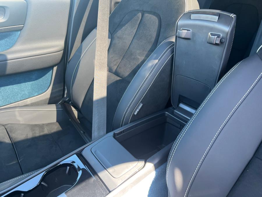 2023 Volvo C40 Recharge Twin eAWD Plus, available for sale in Daly City, California | Green Light Auto Wholesale. Daly City, California 2023 Volvo C40 Recharge Twin eAWD Plus, available for sale in Daly City, California | Green Light Auto Wholesale. Daly City, California