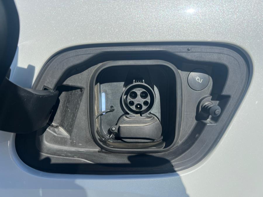 2023 Volvo C40 Recharge Twin eAWD Plus, available for sale in Daly City, California | Green Light Auto Wholesale. Daly City, California 2023 Volvo C40 Recharge Twin eAWD Plus, available for sale in Daly City, California | Green Light Auto Wholesale. Daly City, California