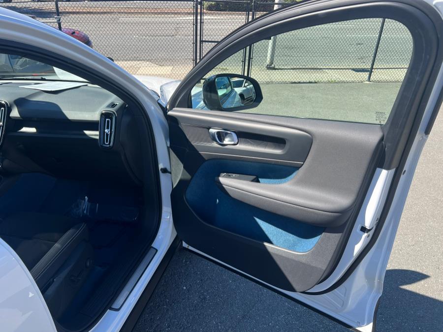 2023 Volvo C40 Recharge Twin eAWD Plus, available for sale in Daly City, California | Green Light Auto Wholesale. Daly City, California 2023 Volvo C40 Recharge Twin eAWD Plus, available for sale in Daly City, California | Green Light Auto Wholesale. Daly City, California