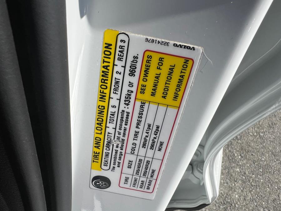 2023 Volvo C40 Recharge Twin eAWD Plus, available for sale in Daly City, California | Green Light Auto Wholesale. Daly City, California 2023 Volvo C40 Recharge Twin eAWD Plus, available for sale in Daly City, California | Green Light Auto Wholesale. Daly City, California