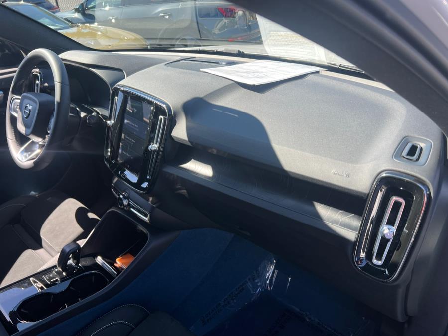 2023 Volvo C40 Recharge Twin eAWD Plus, available for sale in Daly City, California | Green Light Auto Wholesale. Daly City, California 2023 Volvo C40 Recharge Twin eAWD Plus, available for sale in Daly City, California | Green Light Auto Wholesale. Daly City, California