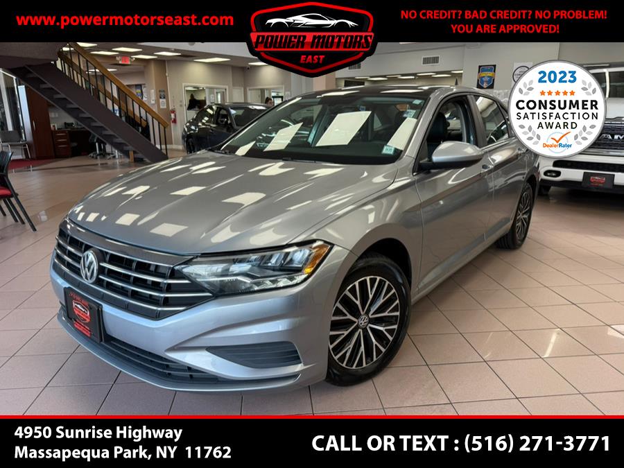Used 2020 Volkswagen Jetta in Massapequa Park, New York | Power Motors East. Massapequa Park, New York