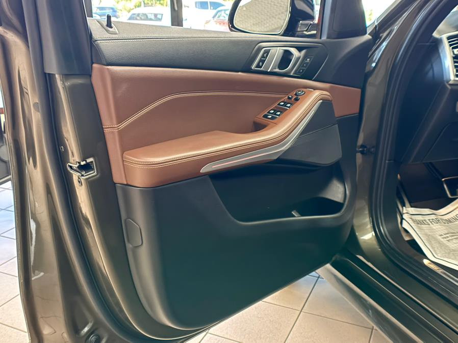 2022 BMW X5 xDrive40i Sports Activity Vehicle, available for sale in Massapequa Park, New York | Power Motors East. Massapequa Park, New York 2022 BMW X5 xDrive40i Sports Activity Vehicle, available for sale in Massapequa Park, New York | Power Motors East. Massapequa Park, New York