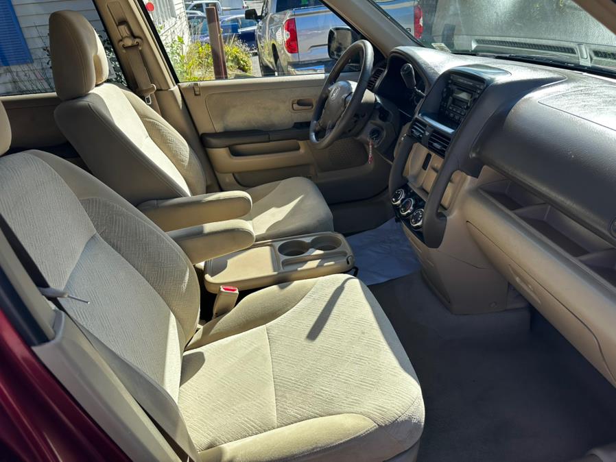 2005 Honda CR-V 4WD EX AT, available for sale in New Milford, Connecticut | Faustos Auto Body and Repairs LLC. New Milford, Connecticut 2005 Honda CR-V 4WD EX AT, available for sale in New Milford, Connecticut | Faustos Auto Body and Repairs LLC. New Milford, Connecticut