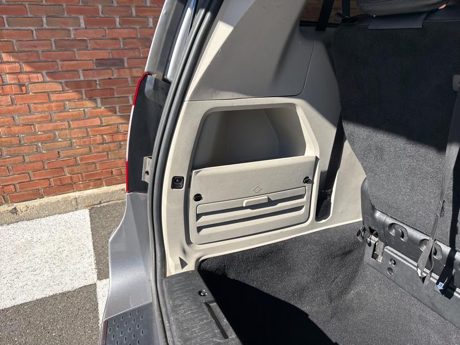 2014 Chrysler Town & Country 4dr Wgn Touring-L, available for sale in Waterbury, Connecticut | National Auto Brokers, Inc.. Waterbury, Connecticut 2014 Chrysler Town & Country 4dr Wgn Touring-L, available for sale in Waterbury, Connecticut | National Auto Brokers, Inc.. Waterbury, Connecticut