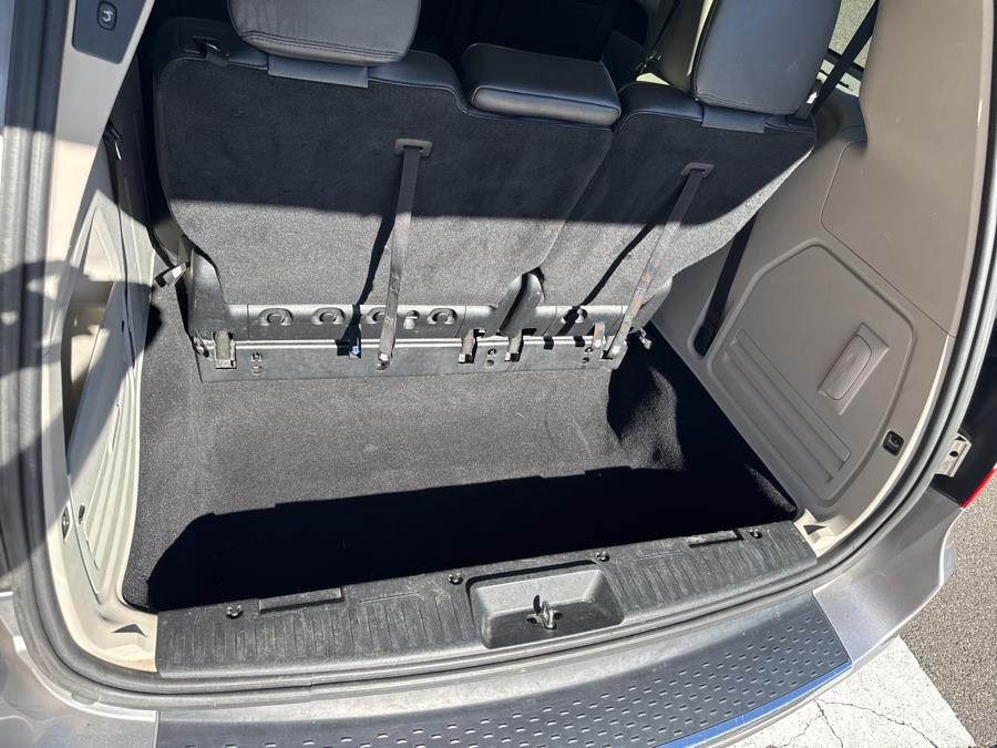 2014 Chrysler Town & Country 4dr Wgn Touring-L, available for sale in Waterbury, Connecticut | National Auto Brokers, Inc.. Waterbury, Connecticut 2014 Chrysler Town & Country 4dr Wgn Touring-L, available for sale in Waterbury, Connecticut | National Auto Brokers, Inc.. Waterbury, Connecticut