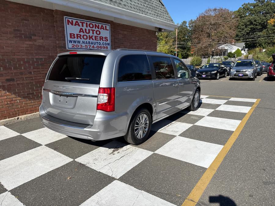 2014 Chrysler Town & Country 4dr Wgn Touring-L, available for sale in Waterbury, Connecticut | National Auto Brokers, Inc.. Waterbury, Connecticut 2014 Chrysler Town & Country 4dr Wgn Touring-L, available for sale in Waterbury, Connecticut | National Auto Brokers, Inc.. Waterbury, Connecticut