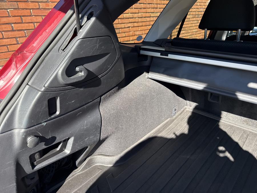 2015 Subaru Outback 4dr Wgn 2.5i Premium PZEV, available for sale in Waterbury, Connecticut | National Auto Brokers, Inc.. Waterbury, Connecticut 2015 Subaru Outback 4dr Wgn 2.5i Premium PZEV, available for sale in Waterbury, Connecticut | National Auto Brokers, Inc.. Waterbury, Connecticut