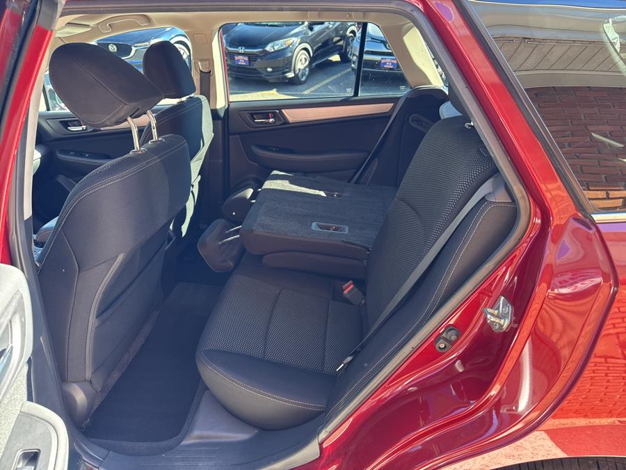 2015 Subaru Outback 4dr Wgn 2.5i Premium PZEV, available for sale in Waterbury, Connecticut | National Auto Brokers, Inc.. Waterbury, Connecticut 2015 Subaru Outback 4dr Wgn 2.5i Premium PZEV, available for sale in Waterbury, Connecticut | National Auto Brokers, Inc.. Waterbury, Connecticut