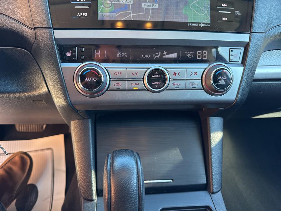 2015 Subaru Outback 4dr Wgn 2.5i Premium PZEV, available for sale in Waterbury, Connecticut | National Auto Brokers, Inc.. Waterbury, Connecticut 2015 Subaru Outback 4dr Wgn 2.5i Premium PZEV, available for sale in Waterbury, Connecticut | National Auto Brokers, Inc.. Waterbury, Connecticut