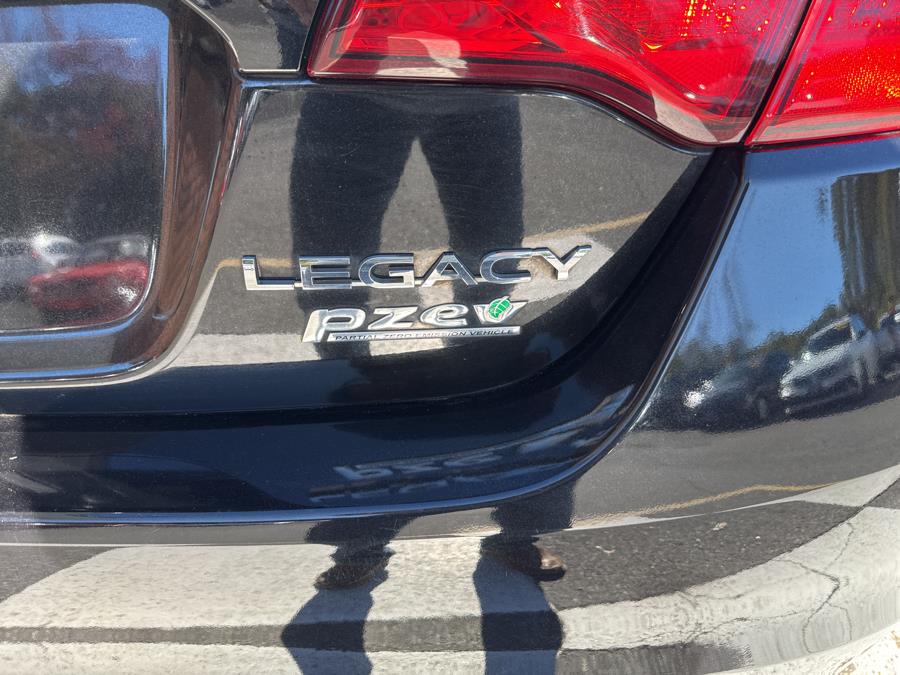 2017 Subaru Legacy 2.5i Premium, available for sale in Waterbury, Connecticut | National Auto Brokers, Inc.. Waterbury, Connecticut 2017 Subaru Legacy 2.5i Premium, available for sale in Waterbury, Connecticut | National Auto Brokers, Inc.. Waterbury, Connecticut