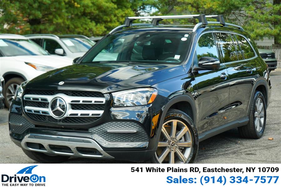 2022 Mercedes Benz GLS 450 4MATIC photo 2