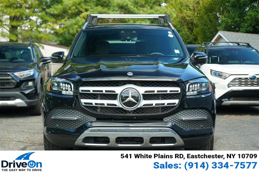 2022 Mercedes Benz GLS 450 4MATIC photo 4