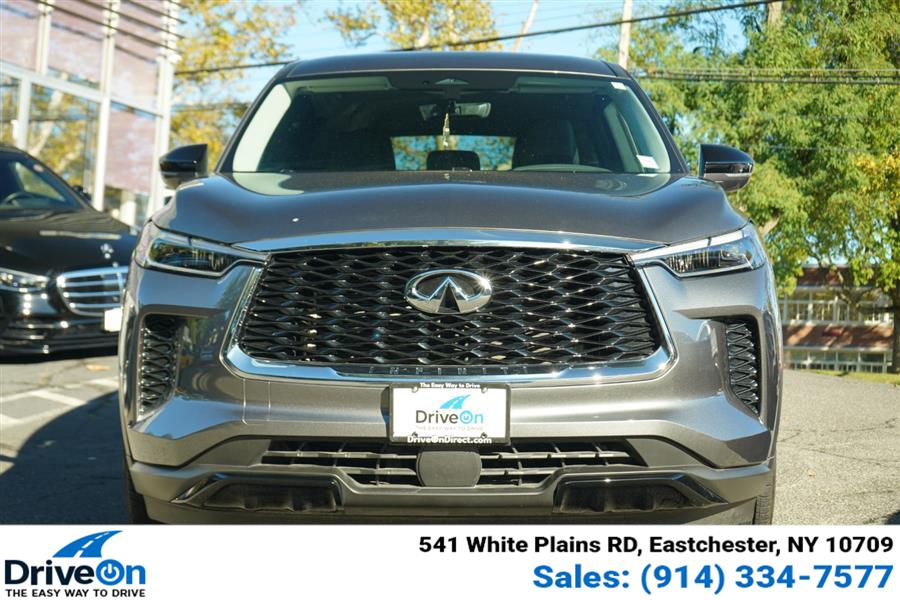 2023 Infiniti QX60 Pure photo 3