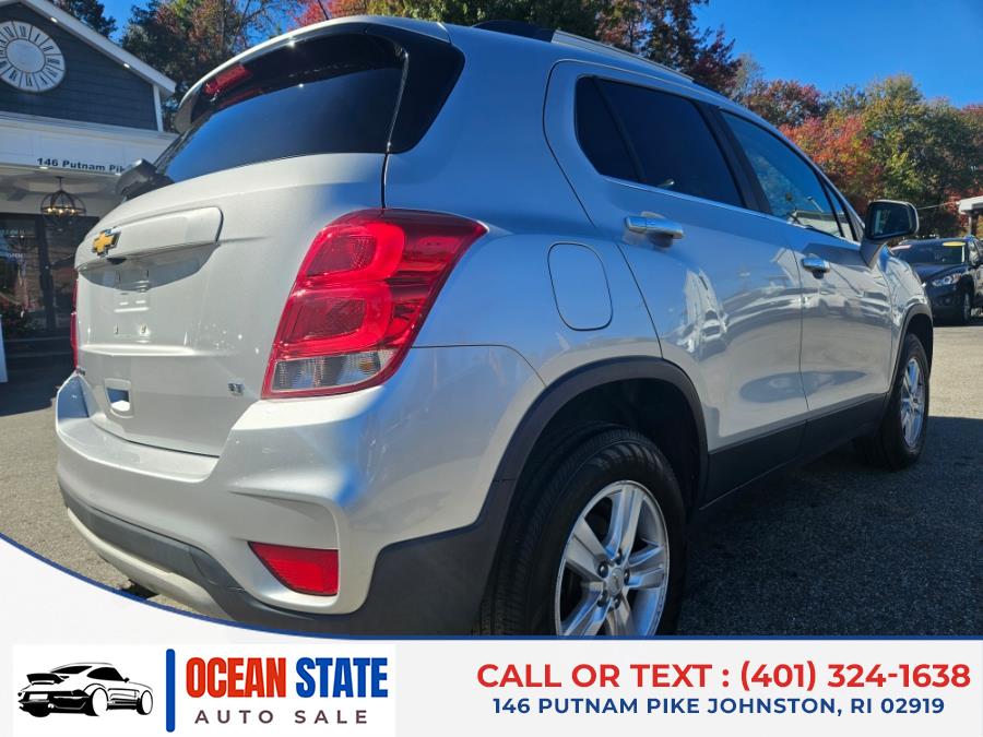 2017 Chevrolet Trax LT photo 4