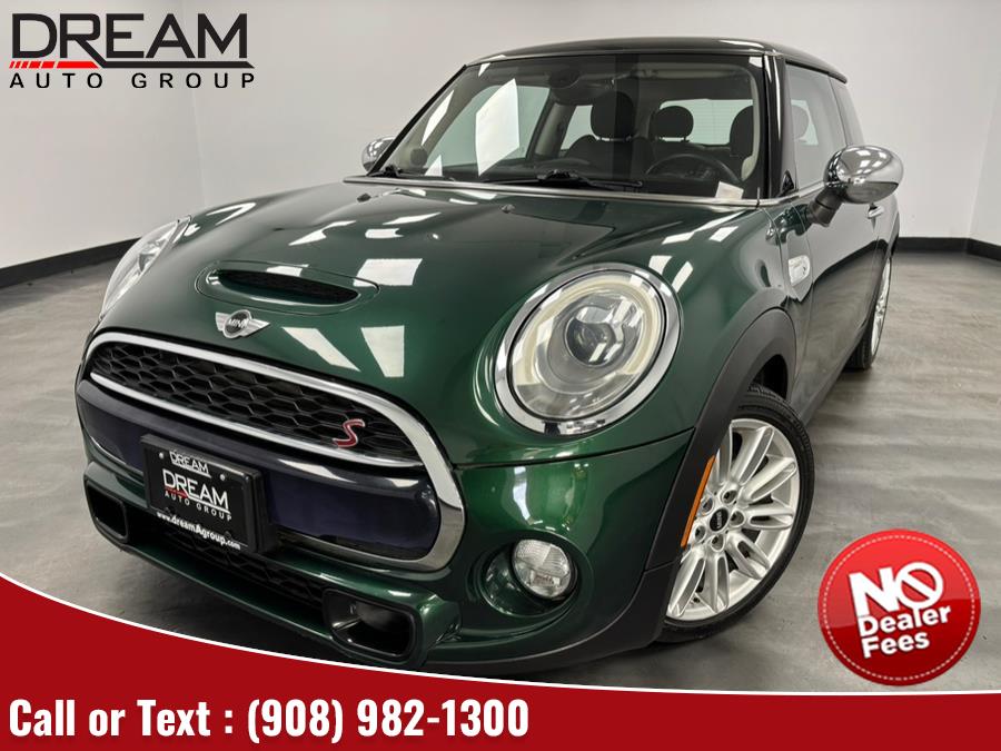 Used 2015 MINI Cooper Hardtop in Elizabeth, New Jersey | Dream Auto Group. Elizabeth, New Jersey