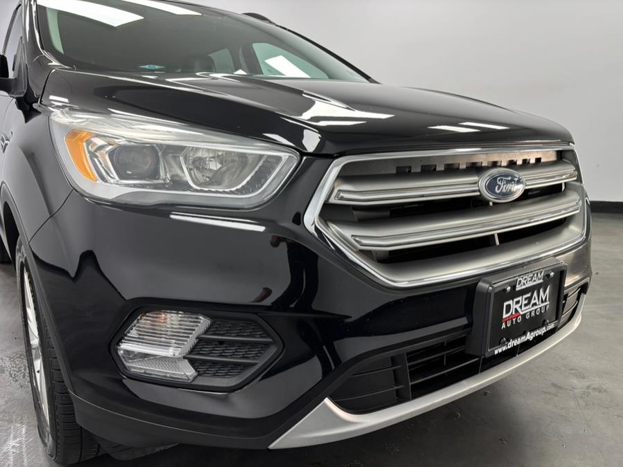 2017 Ford Escape SE 4WD, available for sale in Elizabeth, New Jersey | Dream Auto Group. Elizabeth, New Jersey 2017 Ford Escape SE 4WD, available for sale in Elizabeth, New Jersey | Dream Auto Group. Elizabeth, New Jersey