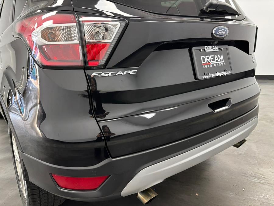 2017 Ford Escape SE 4WD, available for sale in Elizabeth, New Jersey | Dream Auto Group. Elizabeth, New Jersey 2017 Ford Escape SE 4WD, available for sale in Elizabeth, New Jersey | Dream Auto Group. Elizabeth, New Jersey