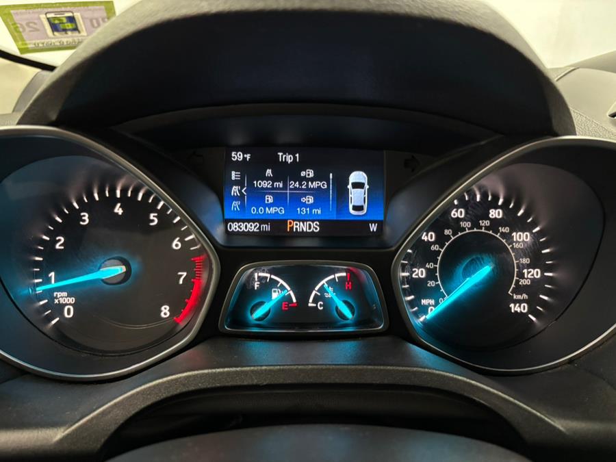 2017 Ford Escape SE 4WD, available for sale in Elizabeth, New Jersey | Dream Auto Group. Elizabeth, New Jersey 2017 Ford Escape SE 4WD, available for sale in Elizabeth, New Jersey | Dream Auto Group. Elizabeth, New Jersey
