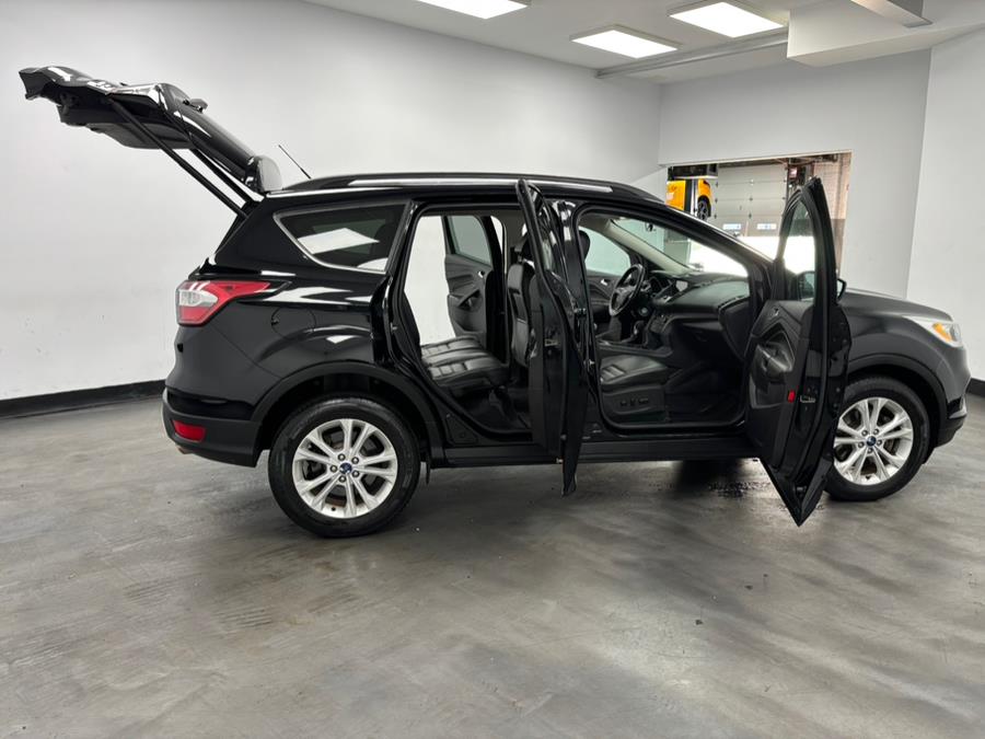 2017 Ford Escape SE 4WD, available for sale in Elizabeth, New Jersey | Dream Auto Group. Elizabeth, New Jersey 2017 Ford Escape SE 4WD, available for sale in Elizabeth, New Jersey | Dream Auto Group. Elizabeth, New Jersey