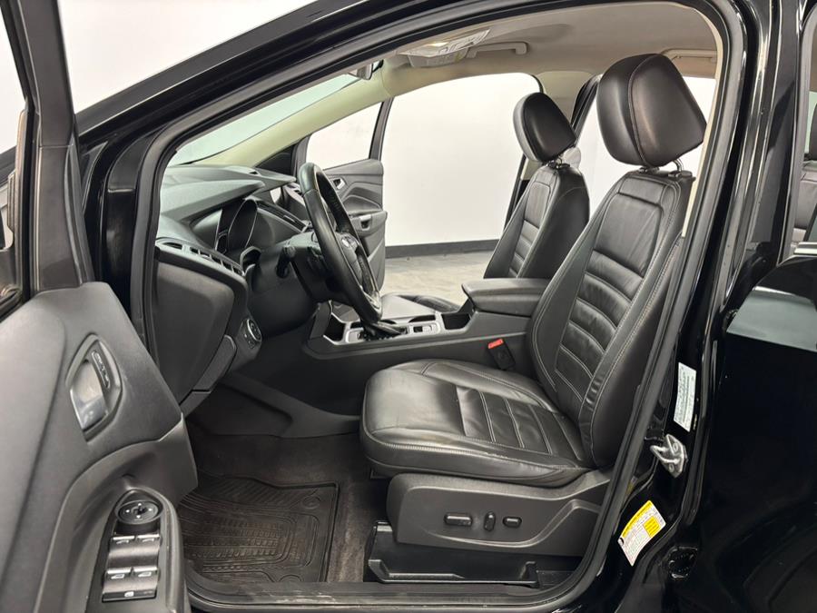 2017 Ford Escape SE 4WD, available for sale in Elizabeth, New Jersey | Dream Auto Group. Elizabeth, New Jersey 2017 Ford Escape SE 4WD, available for sale in Elizabeth, New Jersey | Dream Auto Group. Elizabeth, New Jersey