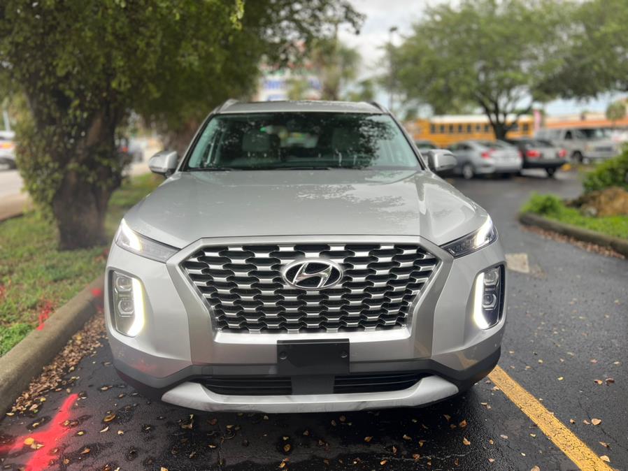 2022 Hyundai Palisade SEL AWD, available for sale in Hialeah, Florida | The Palm Motors LLC. Hialeah, Florida 2022 Hyundai Palisade SEL AWD, available for sale in Hialeah, Florida | The Palm Motors LLC. Hialeah, Florida
