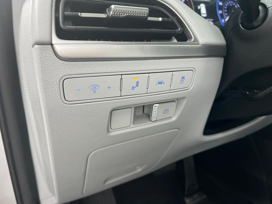 2022 Hyundai Palisade SEL AWD, available for sale in Hialeah, Florida | The Palm Motors LLC. Hialeah, Florida 2022 Hyundai Palisade SEL AWD, available for sale in Hialeah, Florida | The Palm Motors LLC. Hialeah, Florida