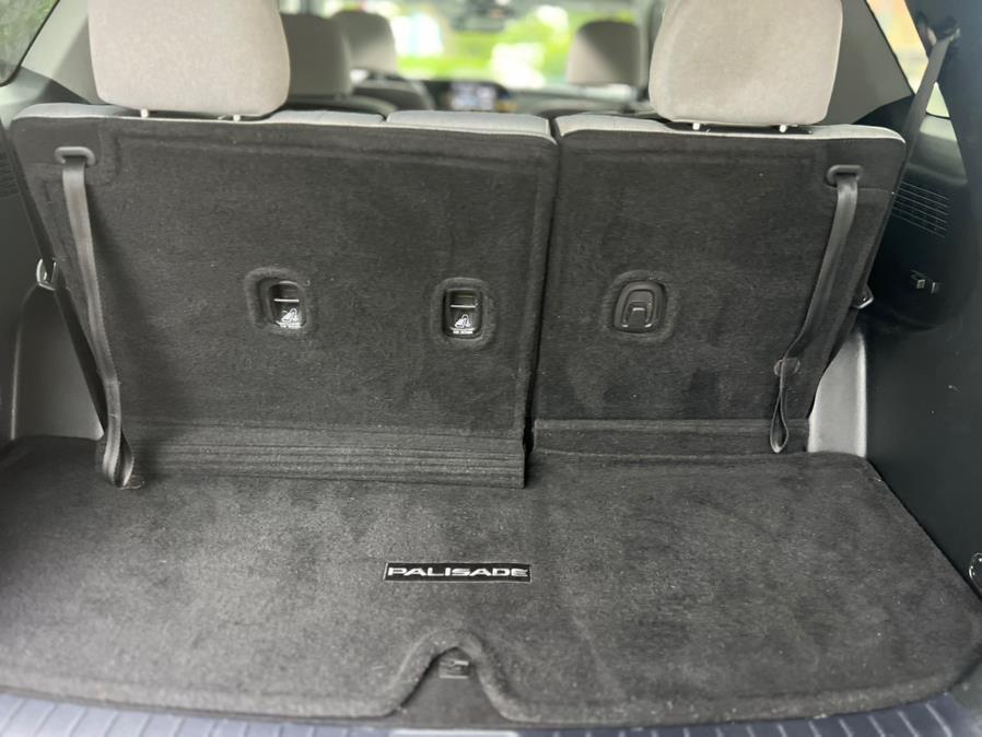 2022 Hyundai Palisade SEL AWD, available for sale in Hialeah, Florida | The Palm Motors LLC. Hialeah, Florida 2022 Hyundai Palisade SEL AWD, available for sale in Hialeah, Florida | The Palm Motors LLC. Hialeah, Florida