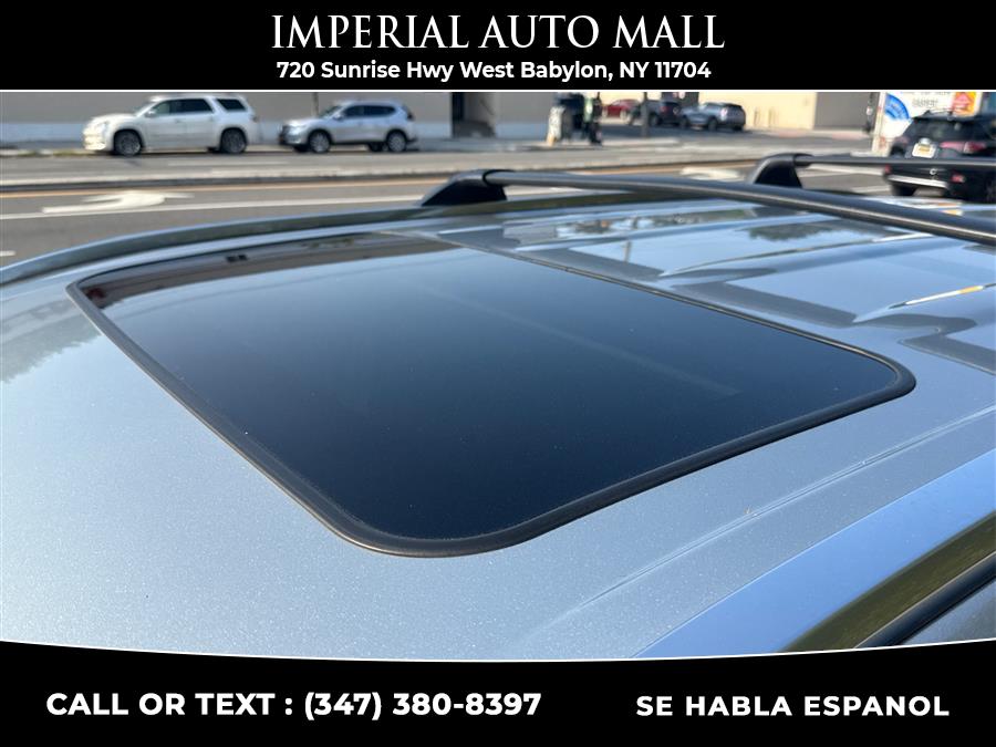 2021 Toyota Highlander XLE FWD (Natl), available for sale in West Babylon, New York | Imperial Auto Mall. West Babylon, New York 2021 Toyota Highlander XLE FWD (Natl), available for sale in West Babylon, New York | Imperial Auto Mall. West Babylon, New York