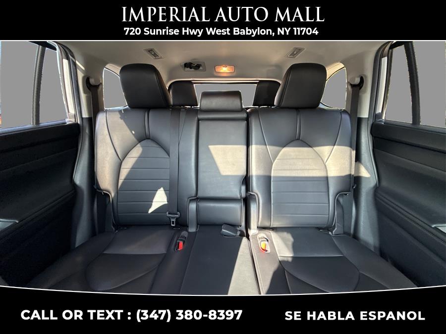 2021 Toyota Highlander XLE FWD (Natl), available for sale in West Babylon, New York | Imperial Auto Mall. West Babylon, New York 2021 Toyota Highlander XLE FWD (Natl), available for sale in West Babylon, New York | Imperial Auto Mall. West Babylon, New York