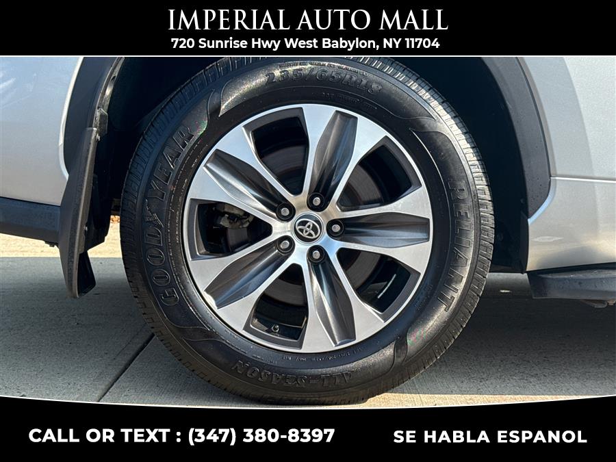 2021 Toyota Highlander XLE FWD (Natl), available for sale in West Babylon, New York | Imperial Auto Mall. West Babylon, New York 2021 Toyota Highlander XLE FWD (Natl), available for sale in West Babylon, New York | Imperial Auto Mall. West Babylon, New York