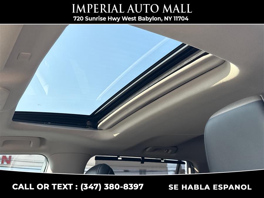 2021 Toyota Highlander XLE FWD (Natl), available for sale in West Babylon, New York | Imperial Auto Mall. West Babylon, New York 2021 Toyota Highlander XLE FWD (Natl), available for sale in West Babylon, New York | Imperial Auto Mall. West Babylon, New York