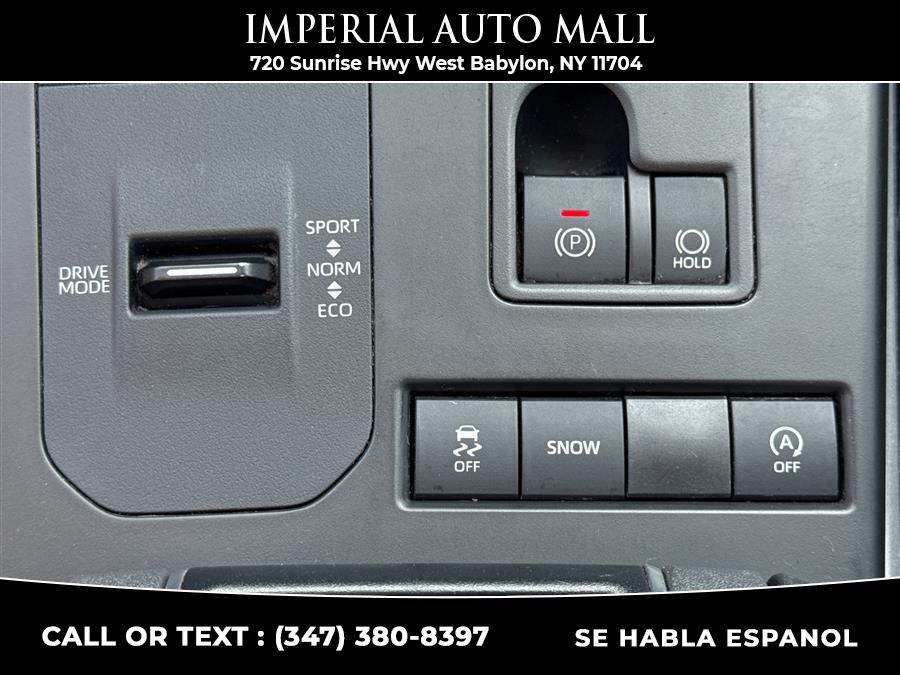 2021 Toyota Highlander XLE FWD (Natl), available for sale in West Babylon, New York | Imperial Auto Mall. West Babylon, New York 2021 Toyota Highlander XLE FWD (Natl), available for sale in West Babylon, New York | Imperial Auto Mall. West Babylon, New York