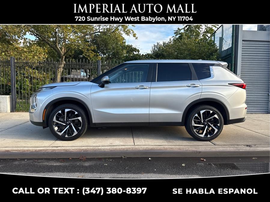 2022 Mitsubishi Outlander ES FWD, available for sale in West Babylon, New York | Imperial Auto Mall. West Babylon, New York 2022 Mitsubishi Outlander ES FWD, available for sale in West Babylon, New York | Imperial Auto Mall. West Babylon, New York