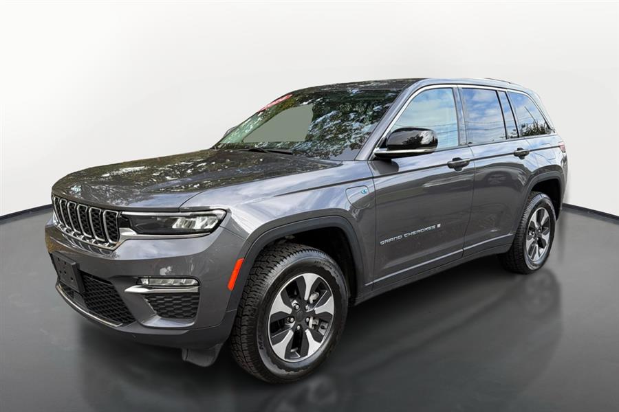 Used 2024 Jeep Grand Cherokee 4xe in Lindenhurst, New York | Power Motor Group. Lindenhurst, New York