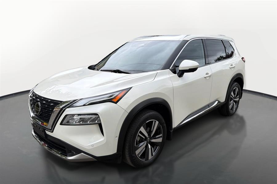 2021 Nissan Rogue AWD Platinum, available for sale in Lindenhurst, New York | Power Motor Group. Lindenhurst, New York