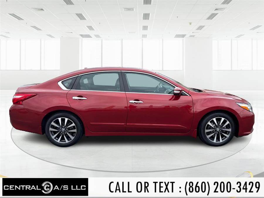 2016 Nissan Altima 2.5 SV photo 4
