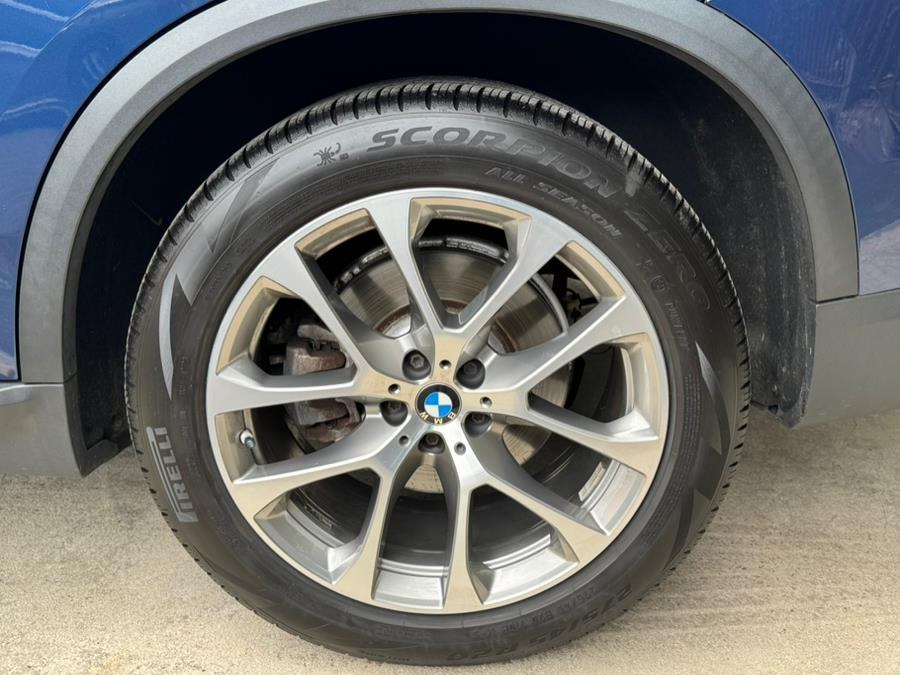 2021 BMW X5 xDrive40i Sports Activity Vehicle, available for sale in Newark , New Jersey | Champion Used Auto Sales 2. Newark , New Jersey 2021 BMW X5 xDrive40i Sports Activity Vehicle, available for sale in Newark , New Jersey | Champion Used Auto Sales 2. Newark , New Jersey