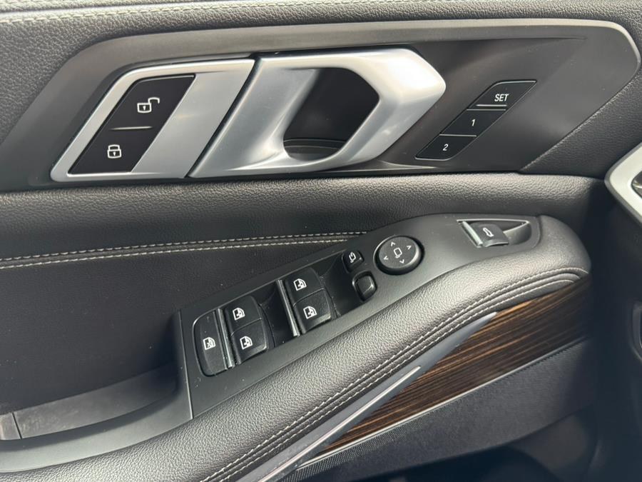 2021 BMW X5 xDrive40i Sports Activity Vehicle, available for sale in Newark , New Jersey | Champion Used Auto Sales 2. Newark , New Jersey 2021 BMW X5 xDrive40i Sports Activity Vehicle, available for sale in Newark , New Jersey | Champion Used Auto Sales 2. Newark , New Jersey