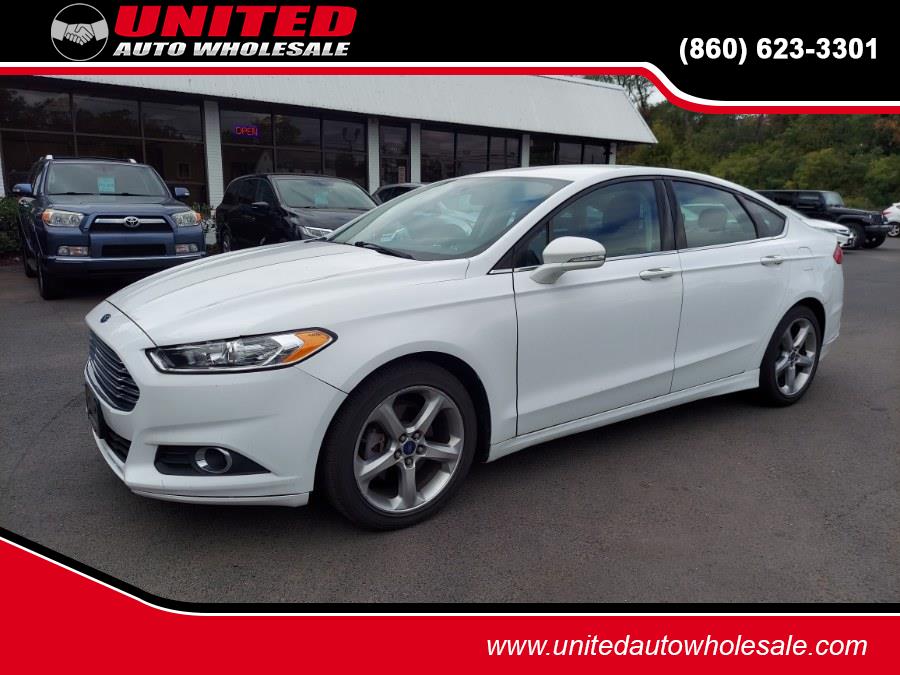 2014 Ford Fusion 4dr Sdn SE FWD, available for sale in East Windsor, Connecticut | United Auto Sales of E Windsor, Inc. East Windsor, Connecticut