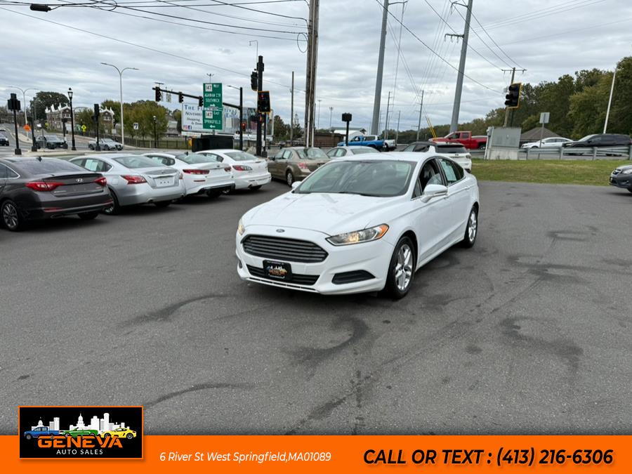 2014 Ford Fusion 4dr Sdn SE FWD, available for sale in West Springfield, Massachusetts | Geneva Auto Sales LLC. West Springfield, Massachusetts